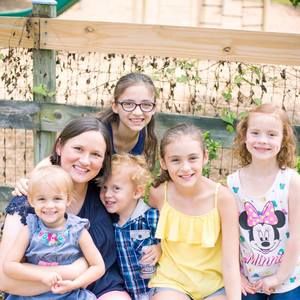 Meet your Posher, Angie